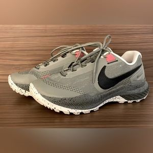 Nike React SFB Carbon Low Men’s 7.5 New, no box